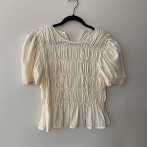 Cream puff sleeve top